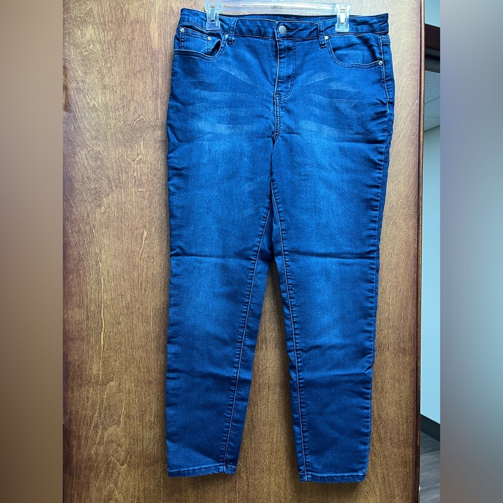 Needle & Cloth Women’s Skinny Jeans Sz 16